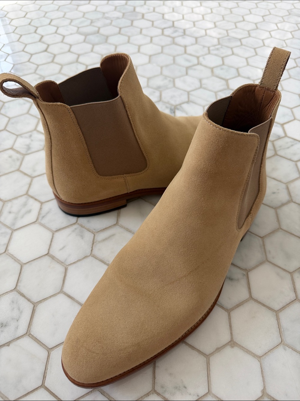 Taft Men's Suede Chelsea Boots - Tan
